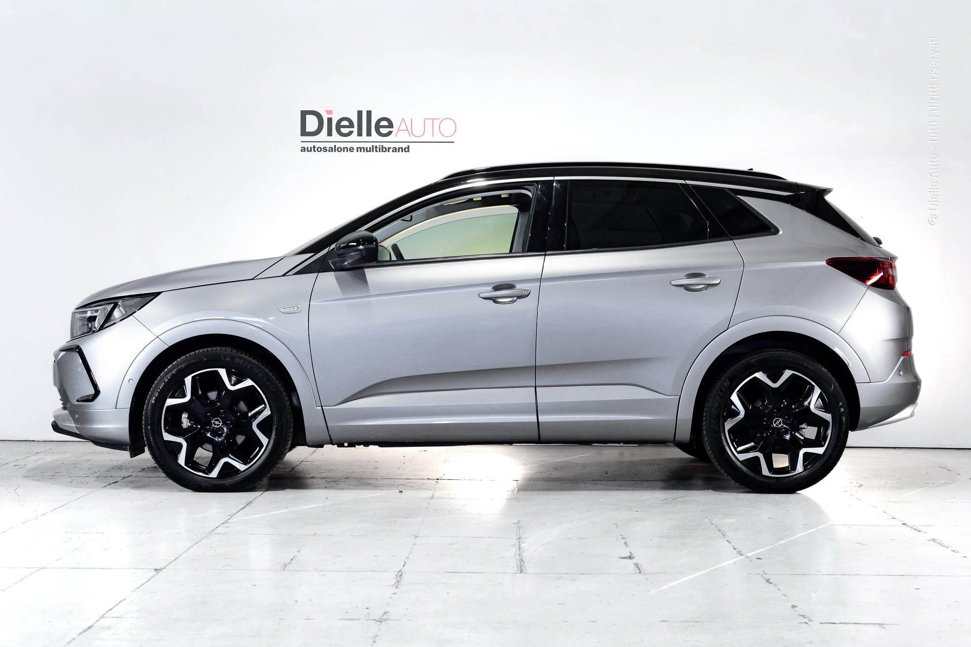 Opel Grandland 1.2 Ultimate s&s 130cv at8