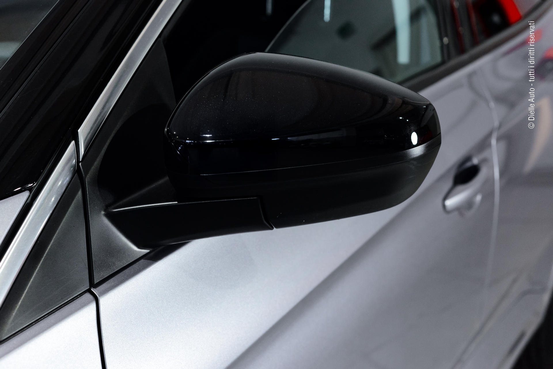 Opel Grandland 1.2 Ultimate s&s 130cv at8