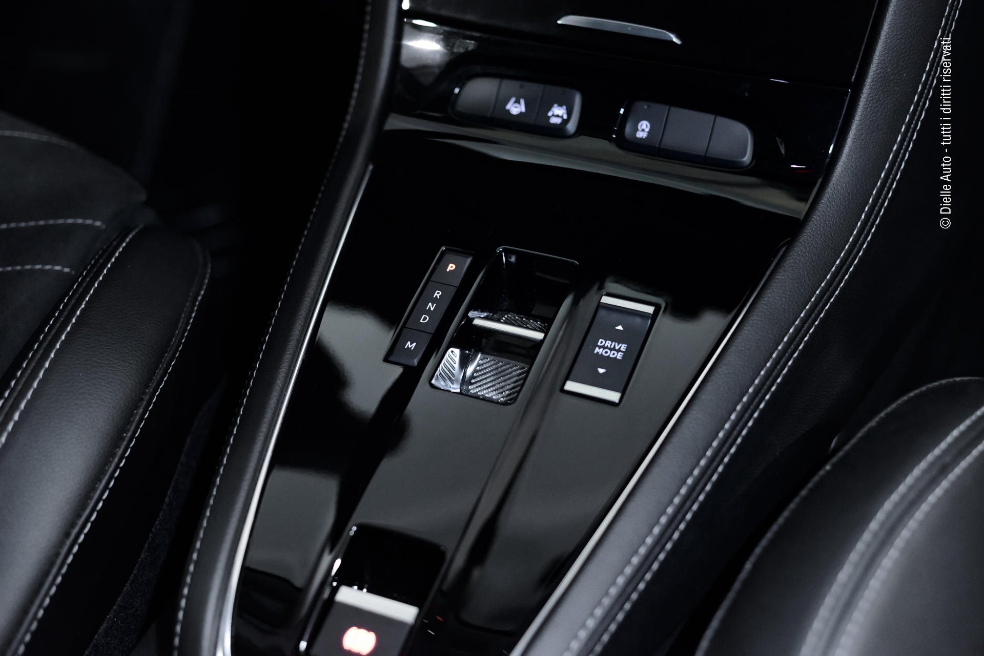 Opel Grandland 1.2 Ultimate s&s 130cv at8