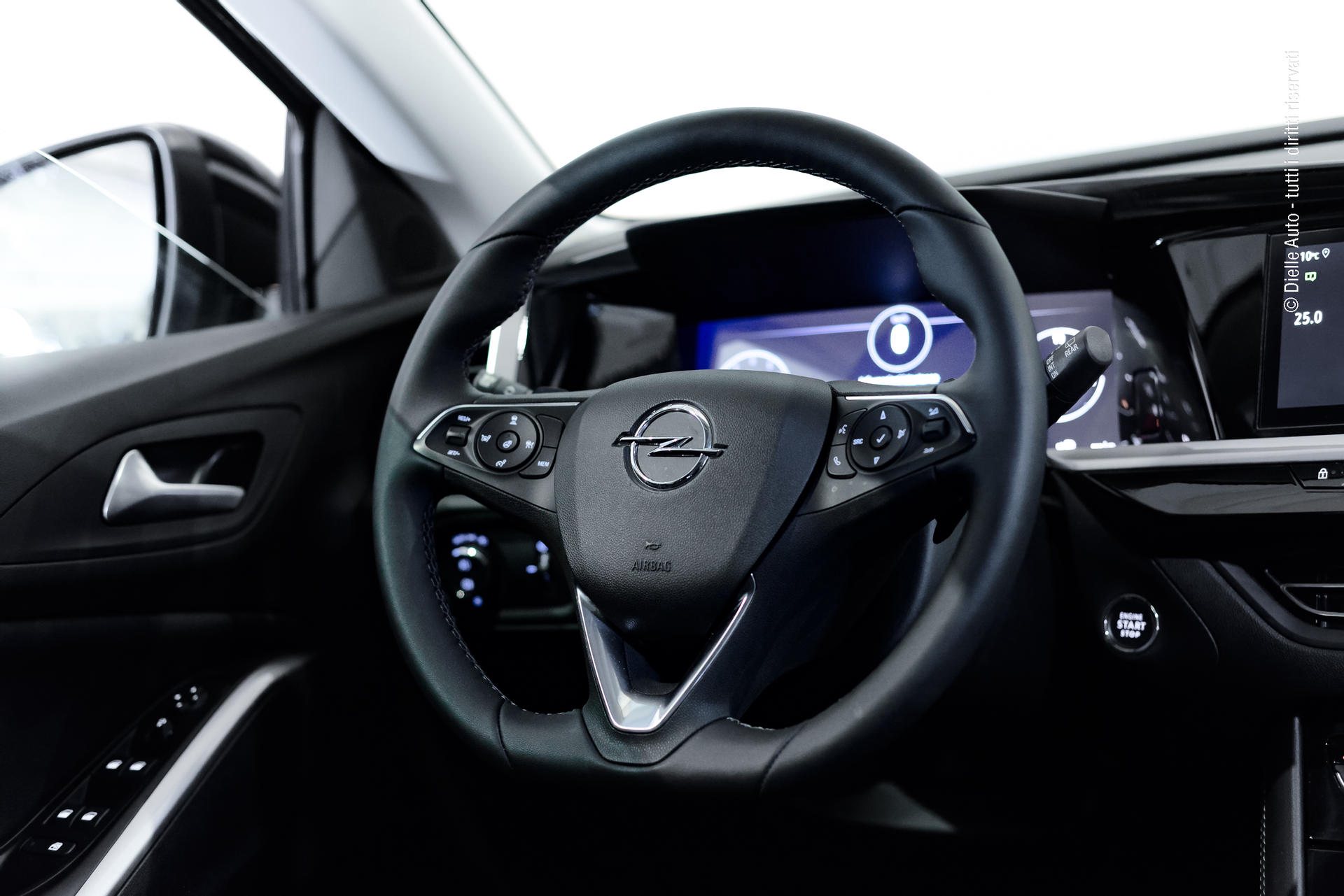 Opel Grandland 1.2 Ultimate s&s 130cv at8