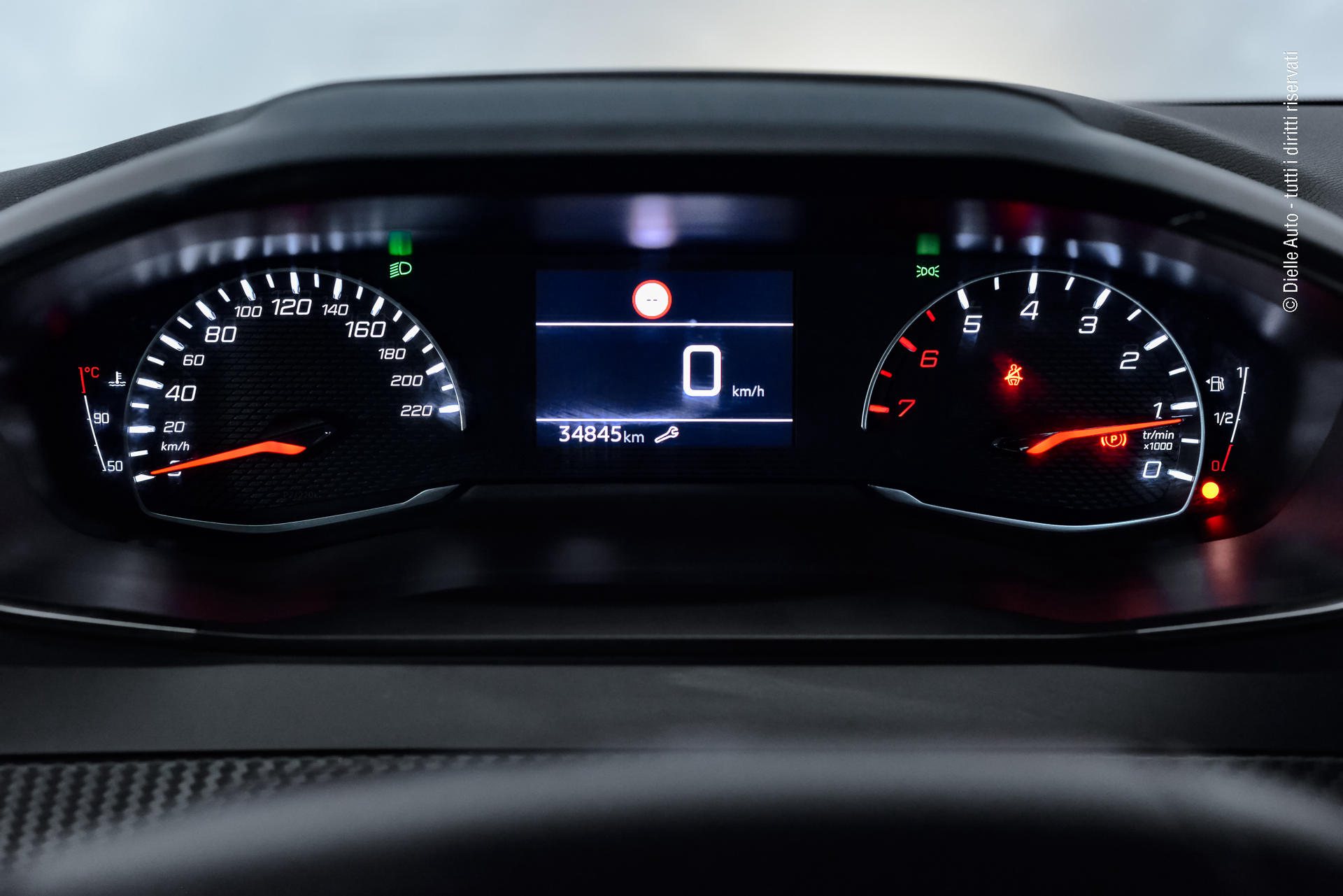 Peugeot 208 1.2 puretech Allure s&s 100cv