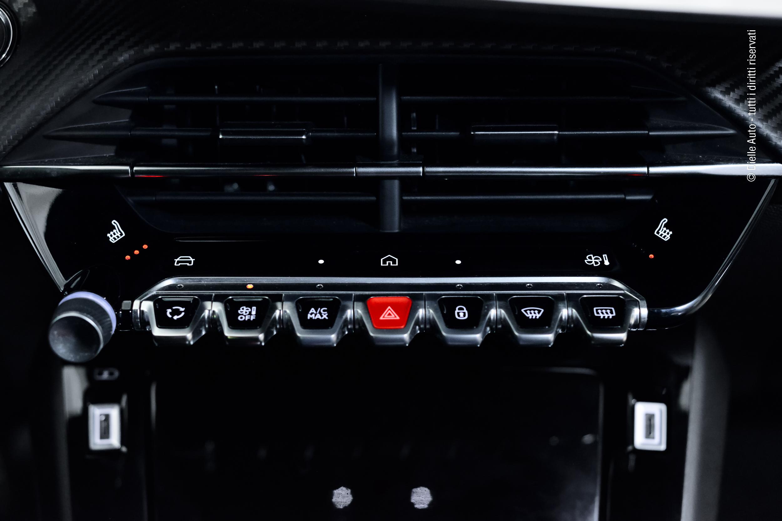 Peugeot 208 1.2 hybrid GT 145cv e-dcs 6