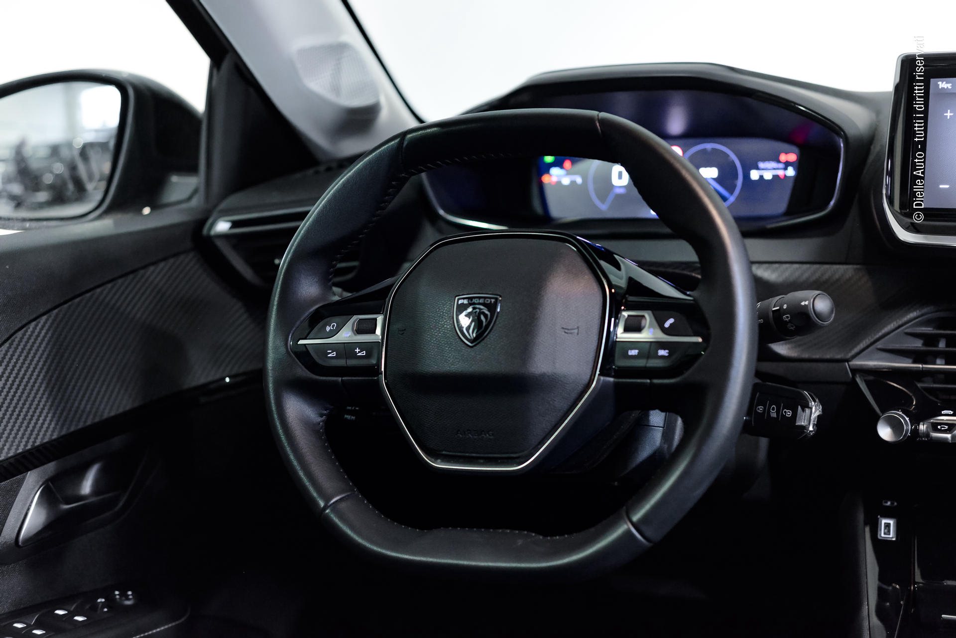 Peugeot 208 1.2 puretech Allure s&s 100cv