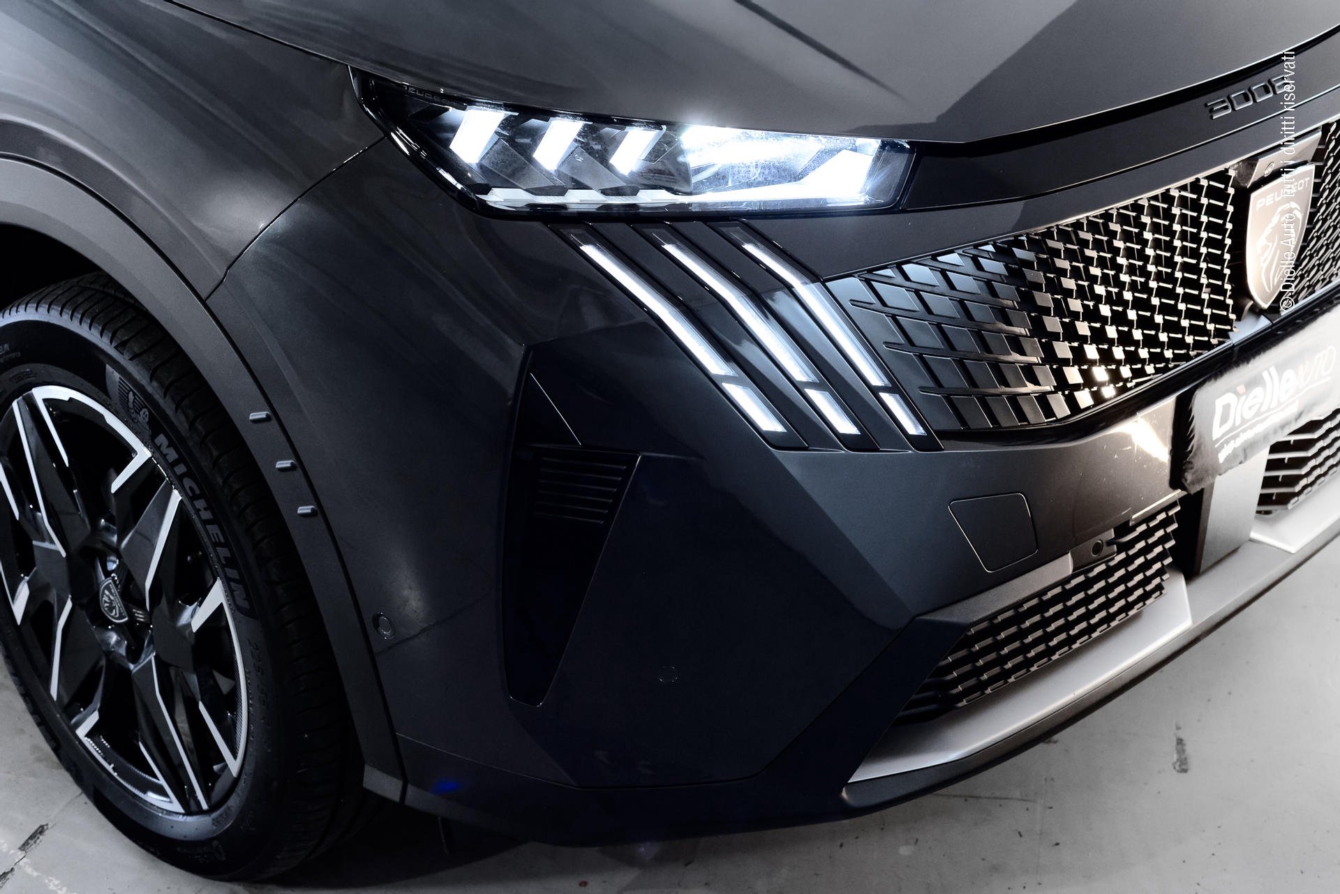 Peugeot 3008 1.2 hybrid GT 145cv e-dcs6