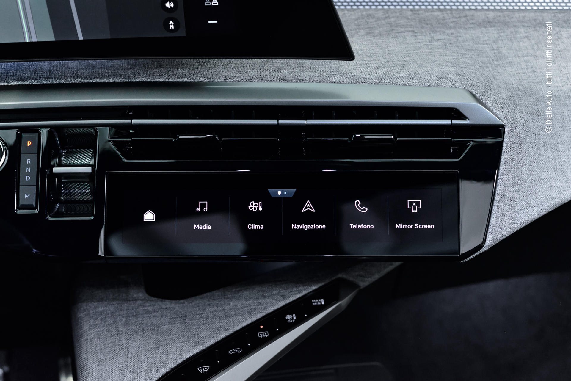 Peugeot 3008 1.2 hybrid GT Exclusive 145cv e-dcs6 TETTO APRIBILE