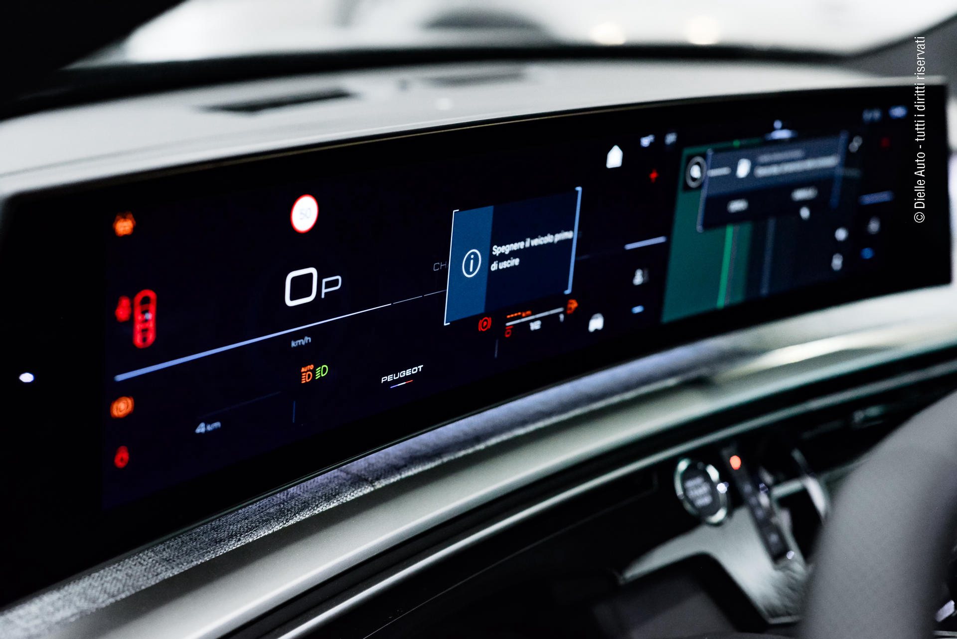 Peugeot 3008 1.2 hybrid GT Exclusive 145cv e-dcs6 TETTO APRIBILE