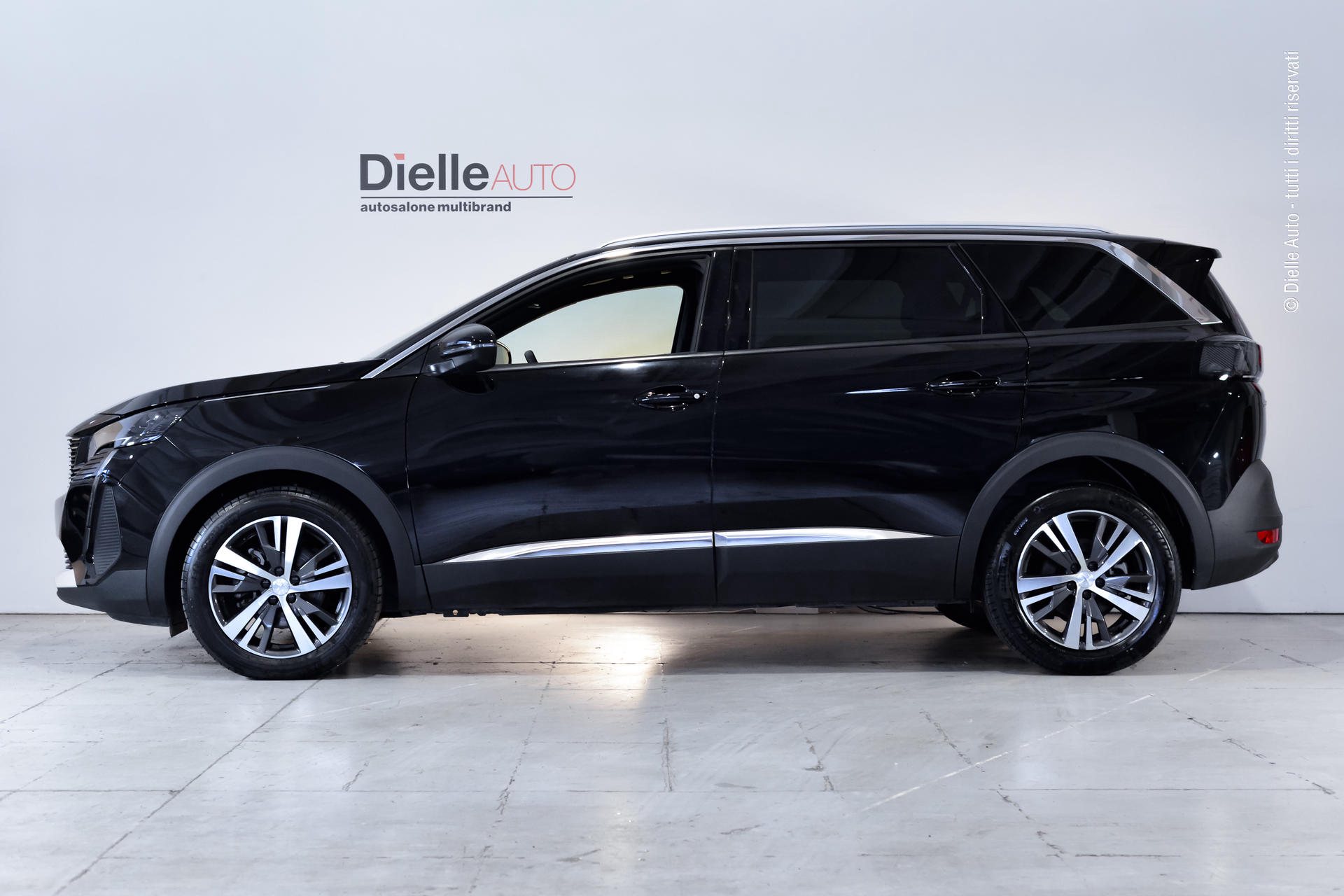 Peugeot 5008 1.5 bluehdi Allure Pack s&s 130cv eat8 7 posti