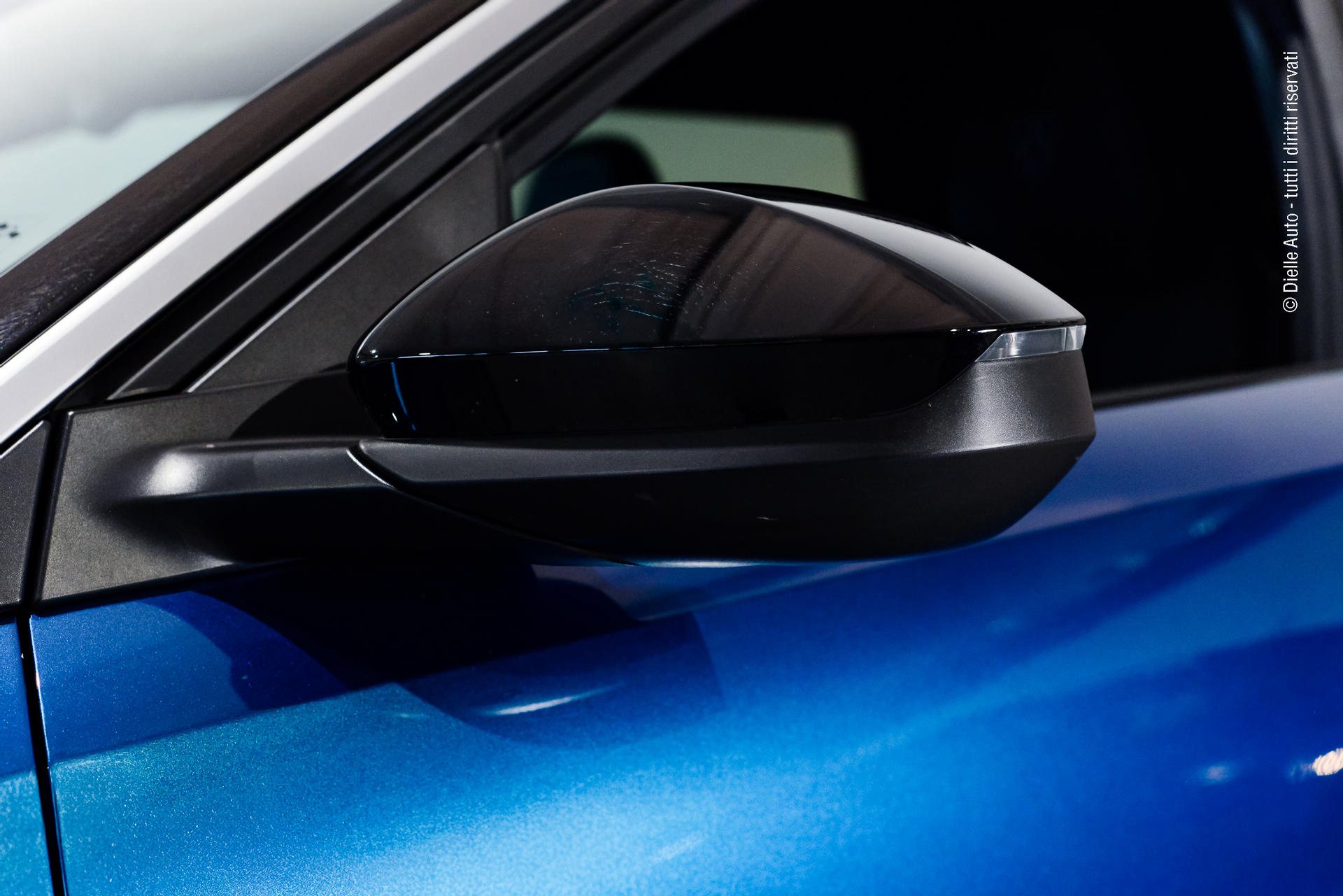 Peugeot 5008 1.2 hybrid GT 145cv 7p.ti e-dcs6