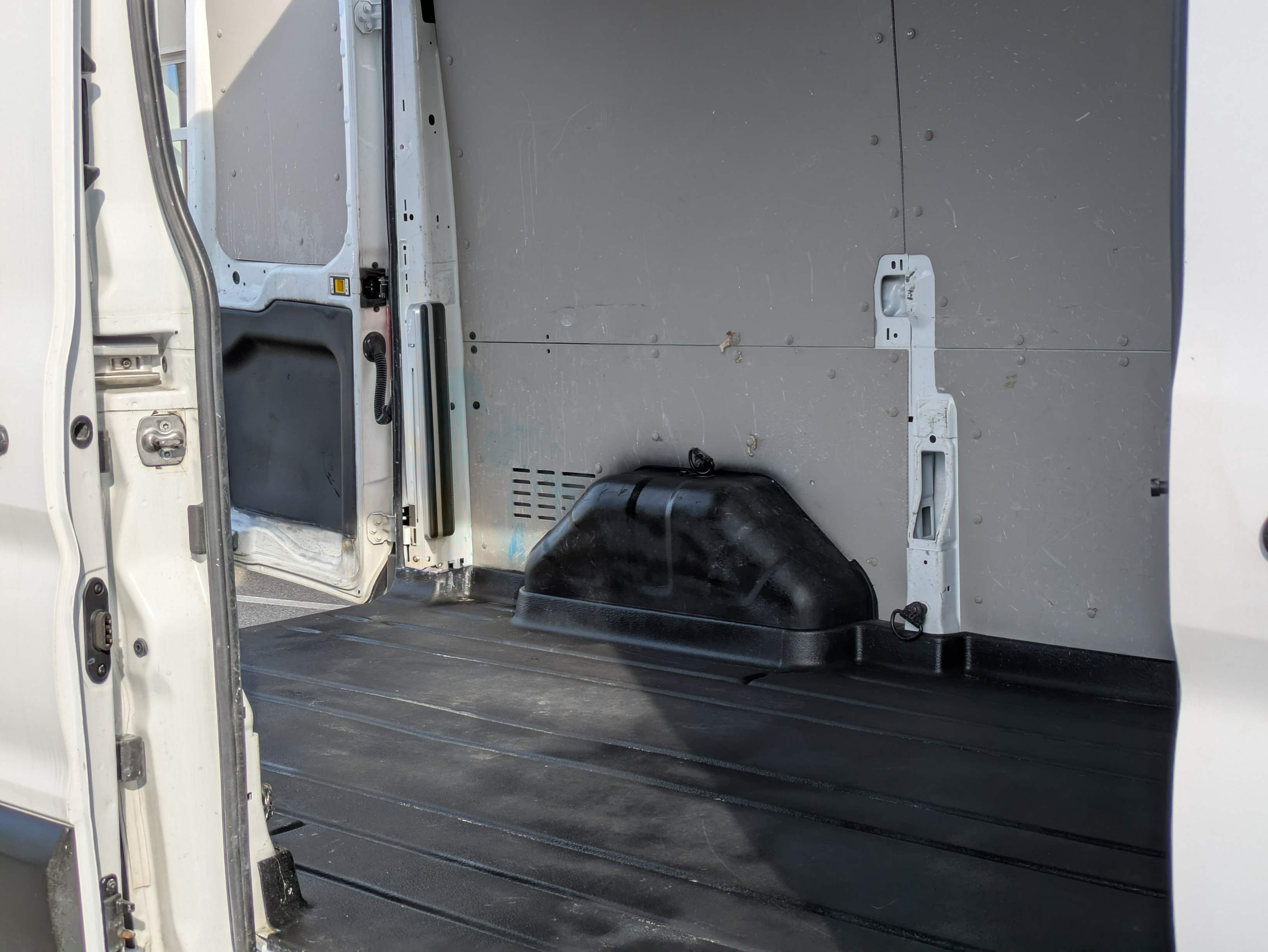 Ford Transit 330 2.0 tdci 130cv trend L2H2 E6.2