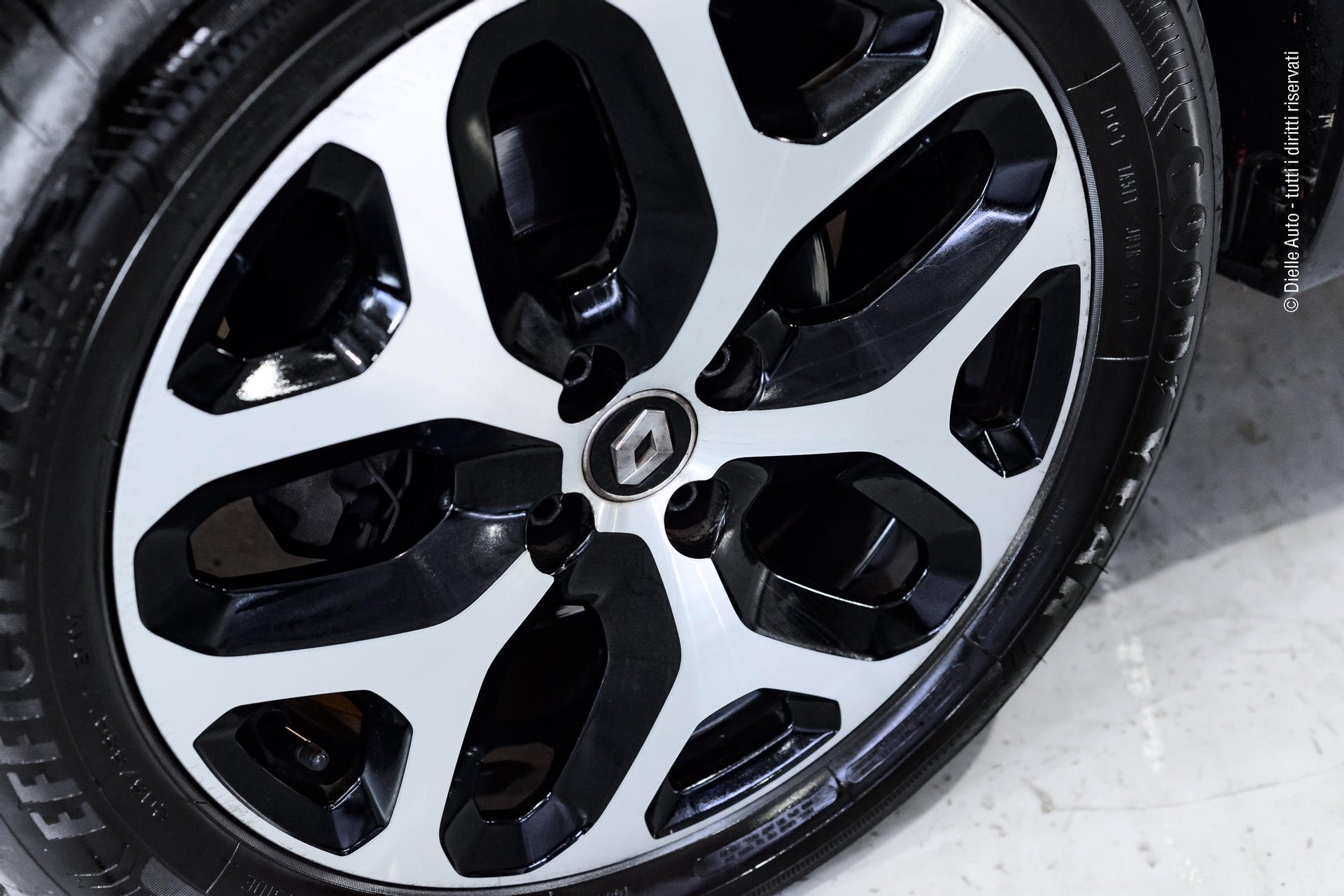 Renault Captur 1.5 dci Intens 110cv