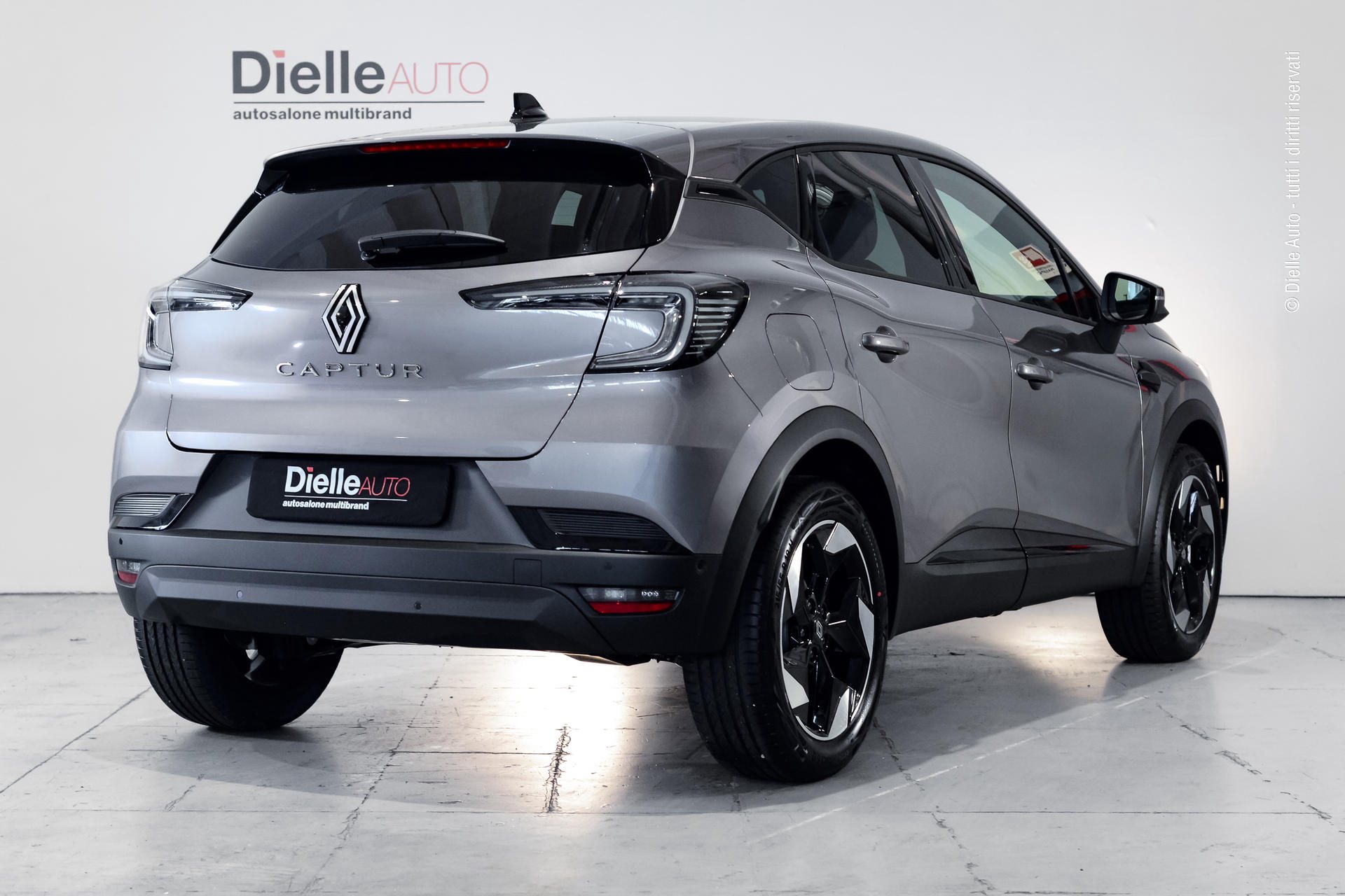 Renault Captur 1.2 eco-g Techno 120cv + Navigation Pack