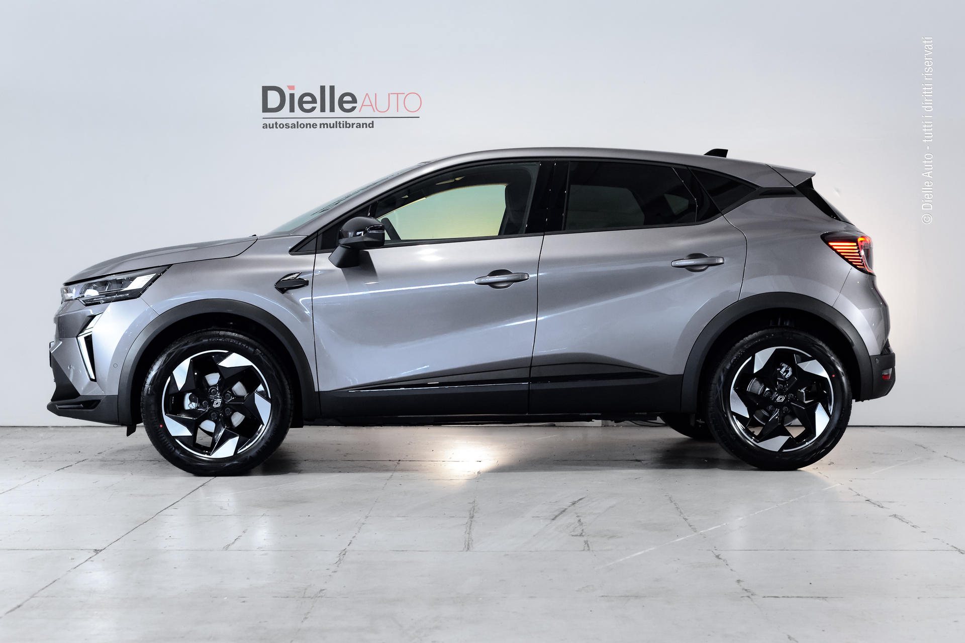 Renault Captur 1.2 eco-g Techno 120cv + Navigation Pack