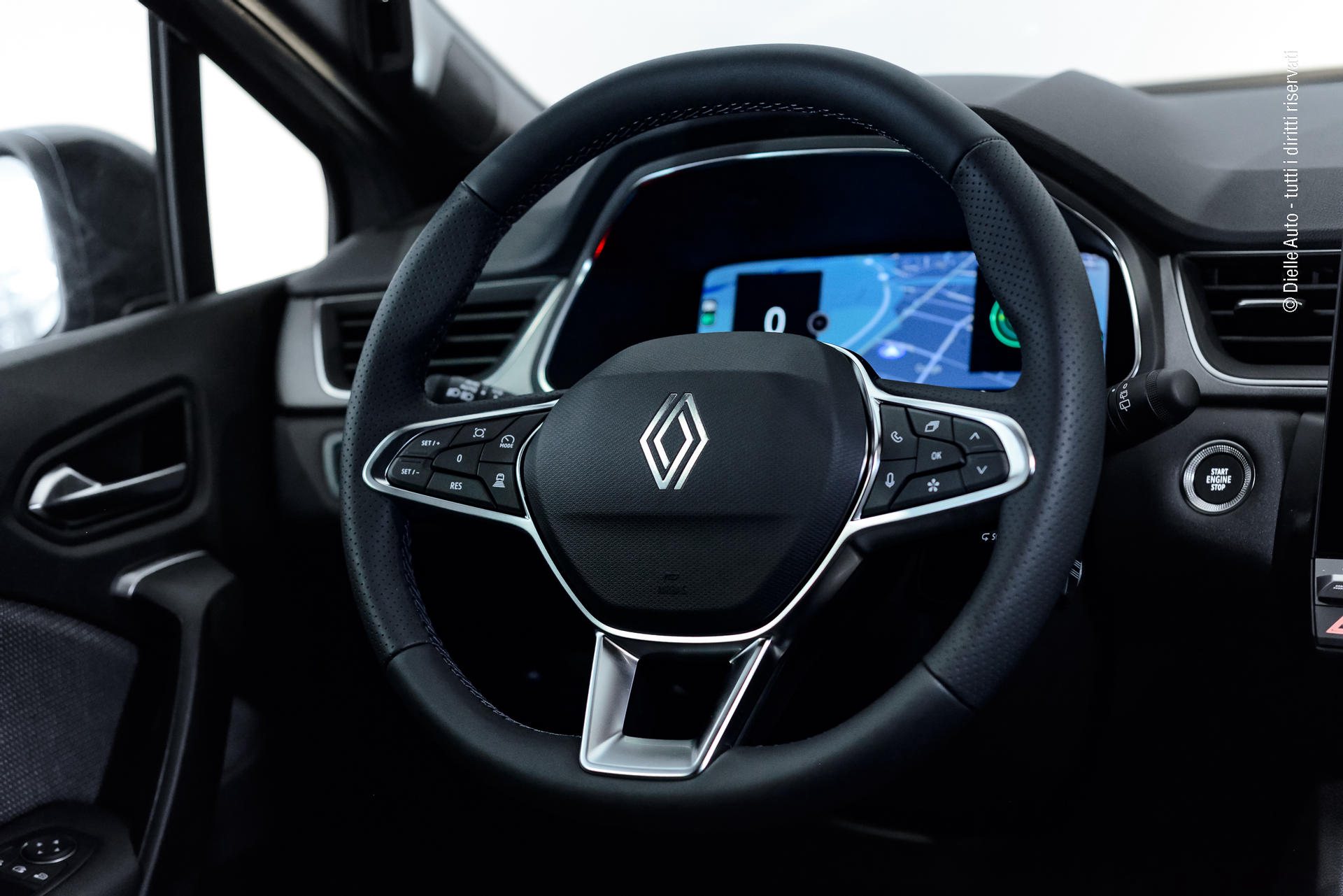 Renault Captur 1.2 eco-g Techno 120cv + Navigation Pack
