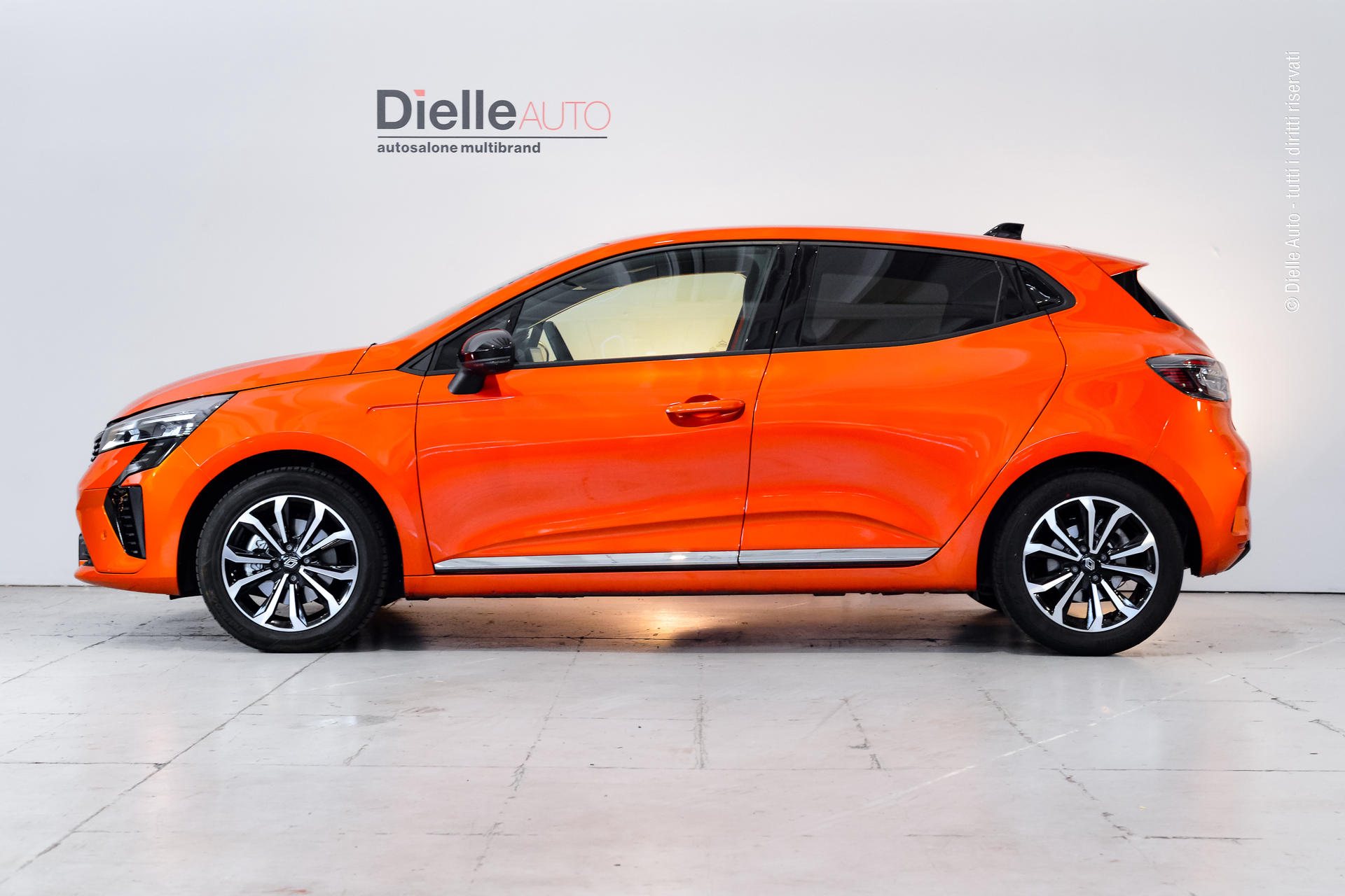 Renault Clio 1.6 E-Tech full hybrid Techno 145cv