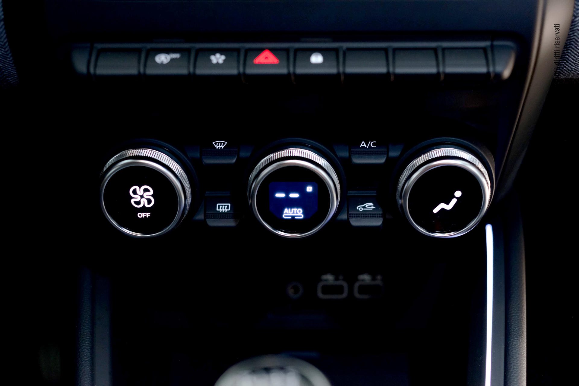 Renault Clio 1.0 TCe 100CV MT GPL Techno