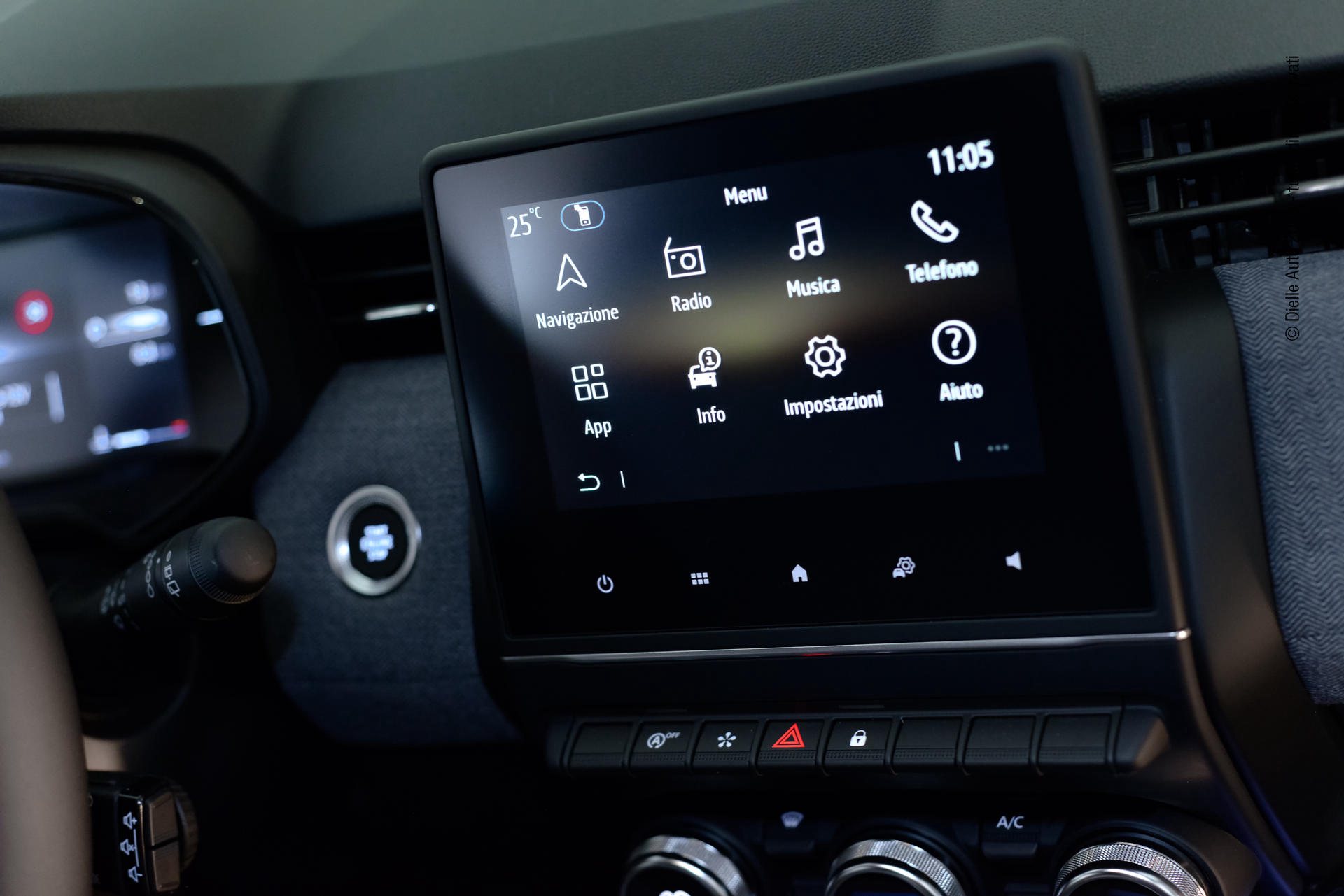 Renault Clio 1.0 TCe 100CV MT GPL Techno