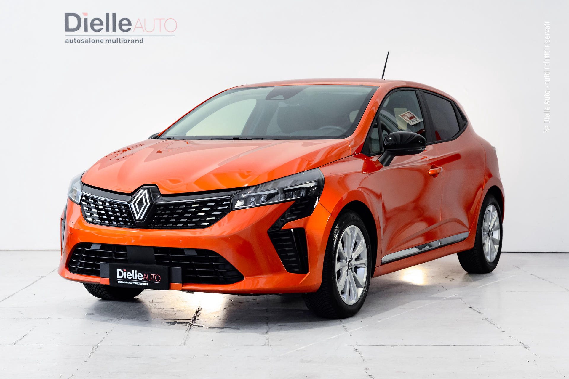 Renault Clio 1.6 E-Tech full hybrid Evolution 145cv