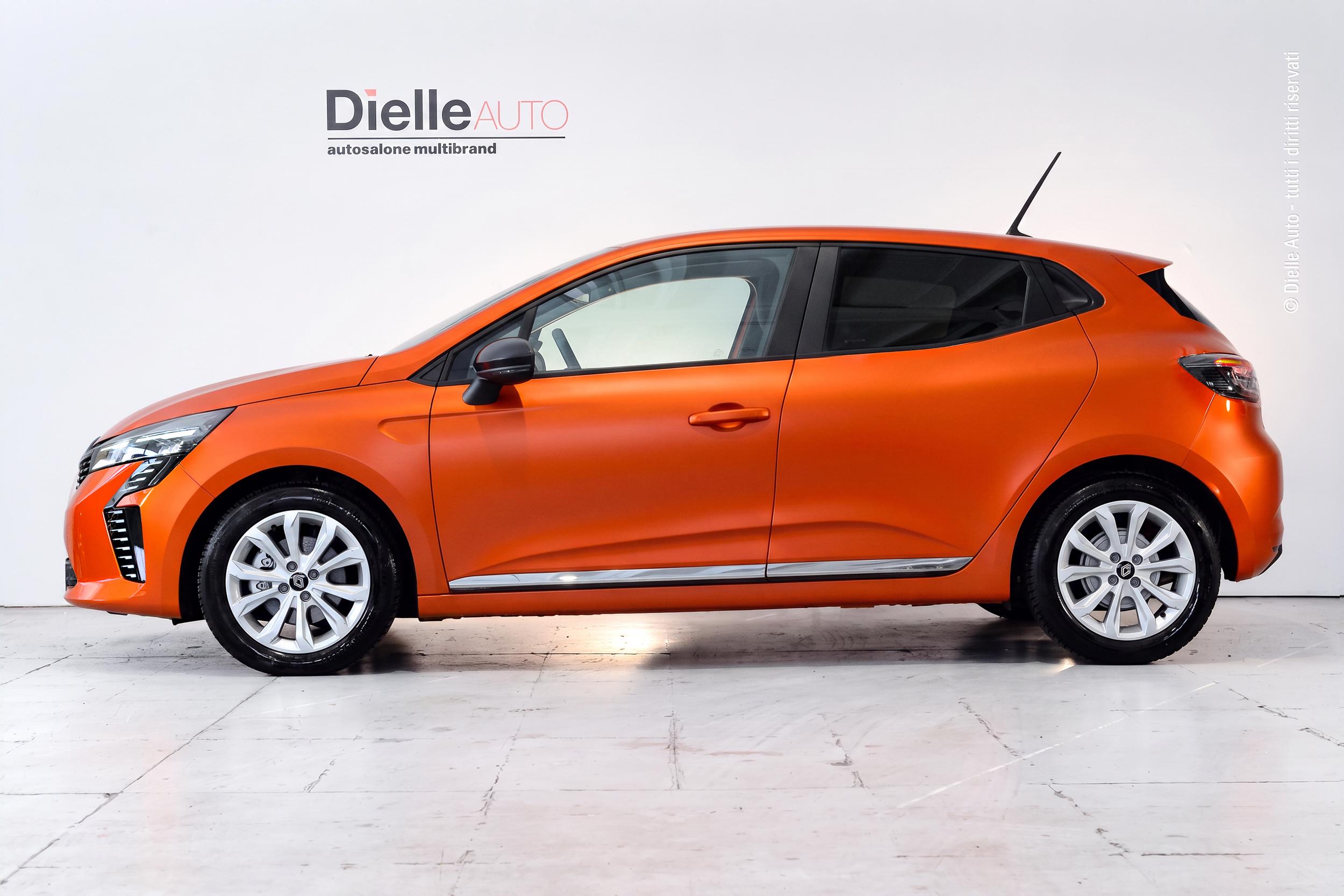 Renault Clio 1.6 E-Tech full hybrid Evolution 145cv