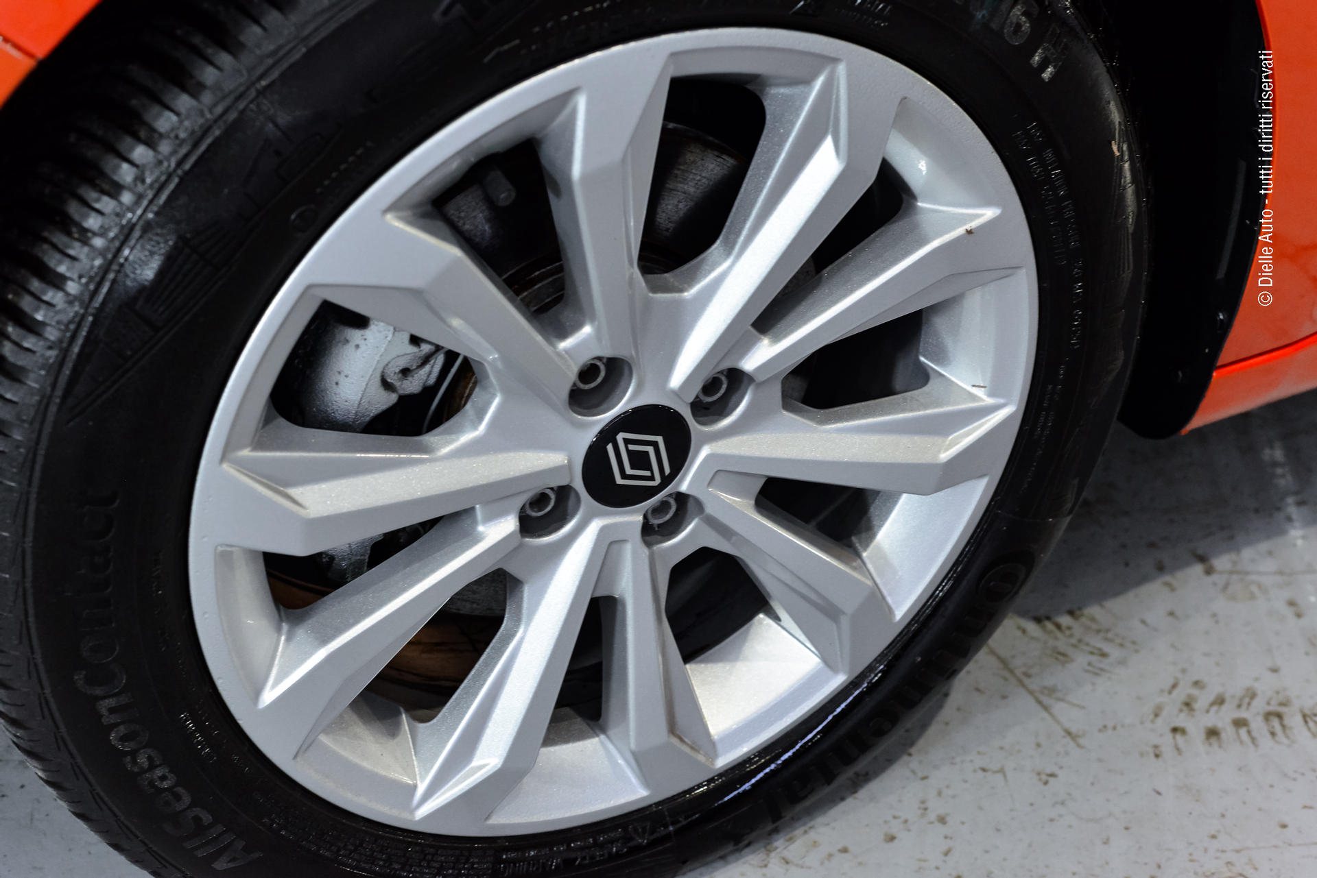 Renault Clio 1.6 E-Tech full hybrid Evolution 145cv