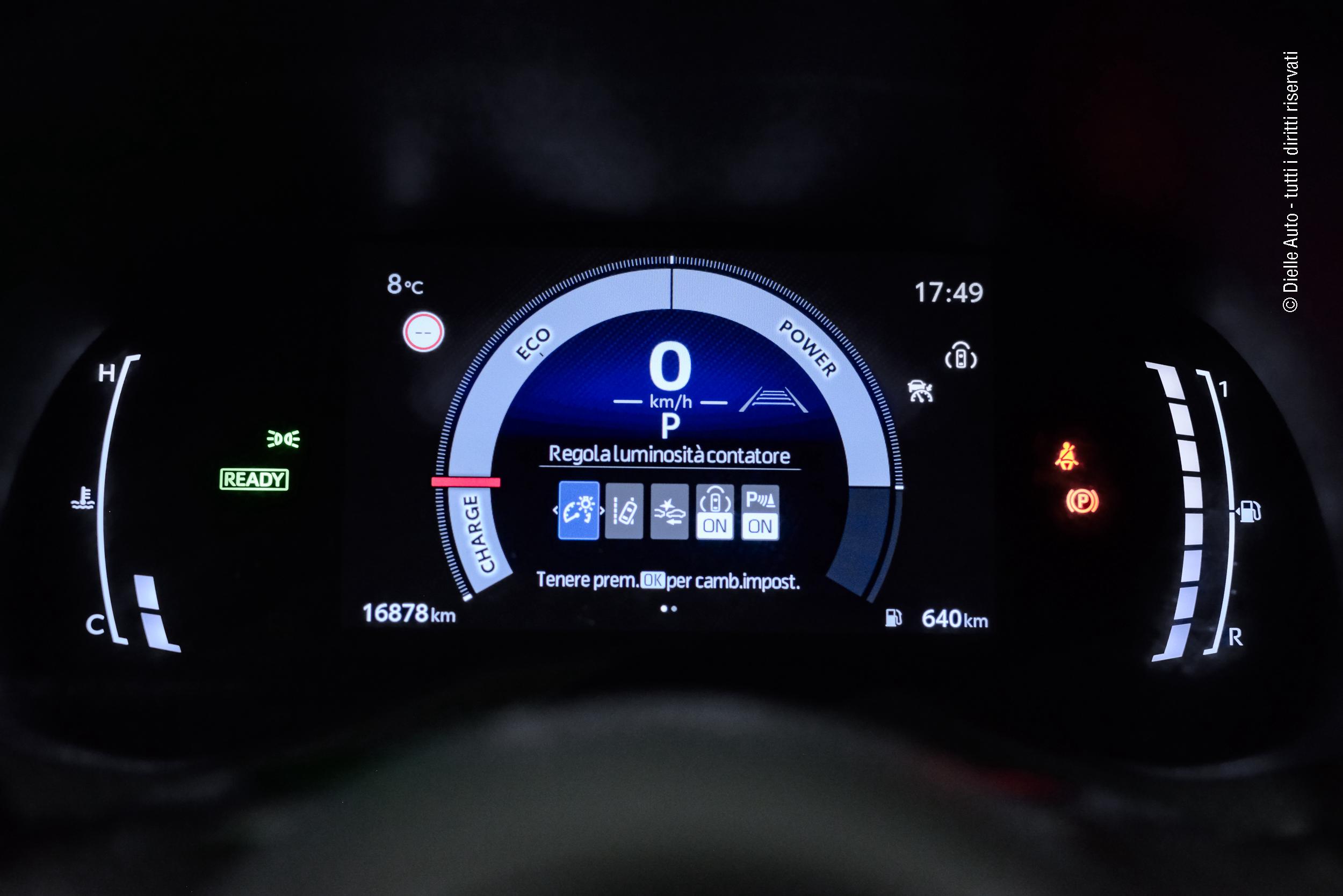 Toyota Yaris Cross 1.5 VVT-iE 130CV FWD HEV Style + Comfort Pack