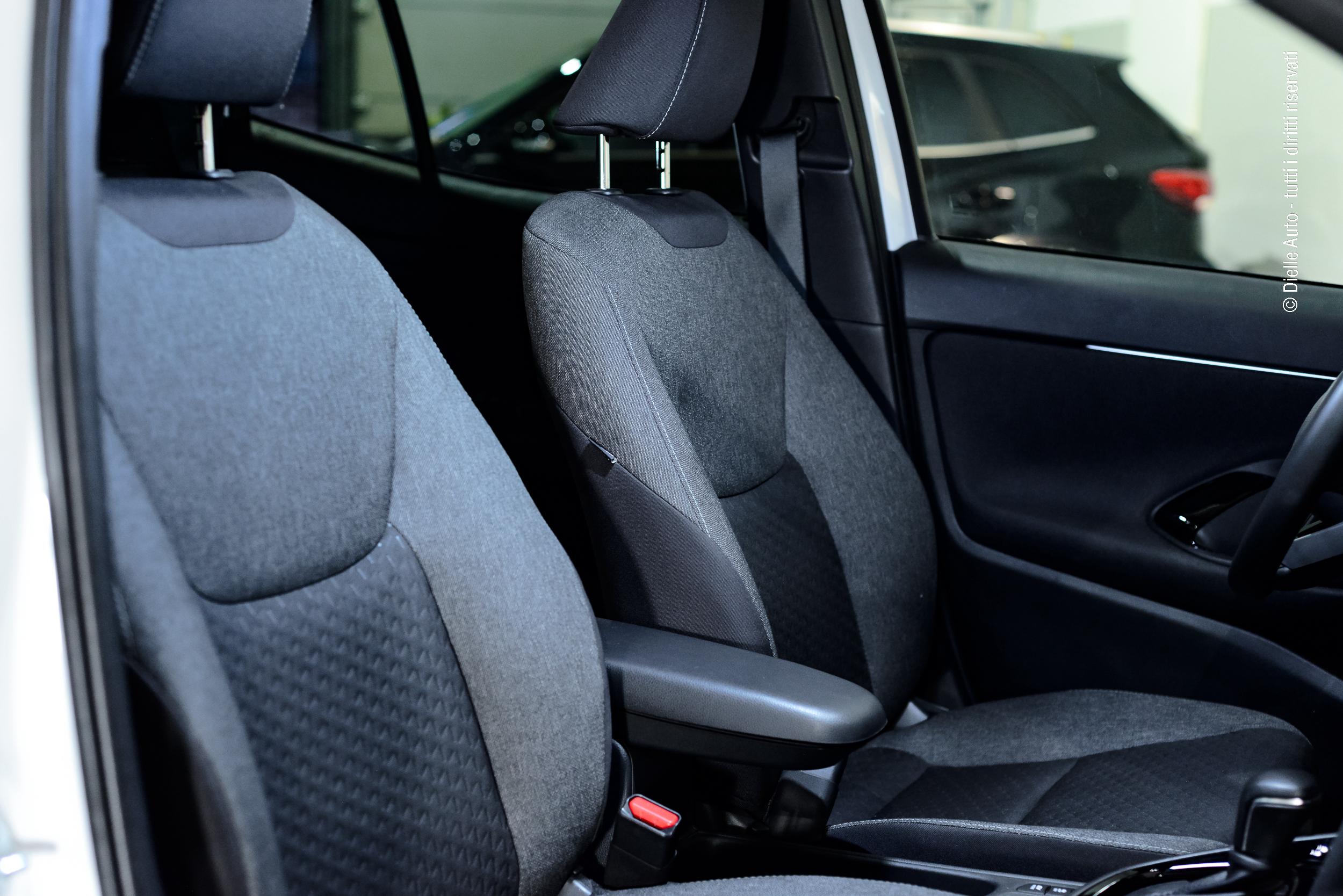 Toyota Yaris Cross 1.5 VVT-iE 130CV FWD HEV Style + Comfort Pack