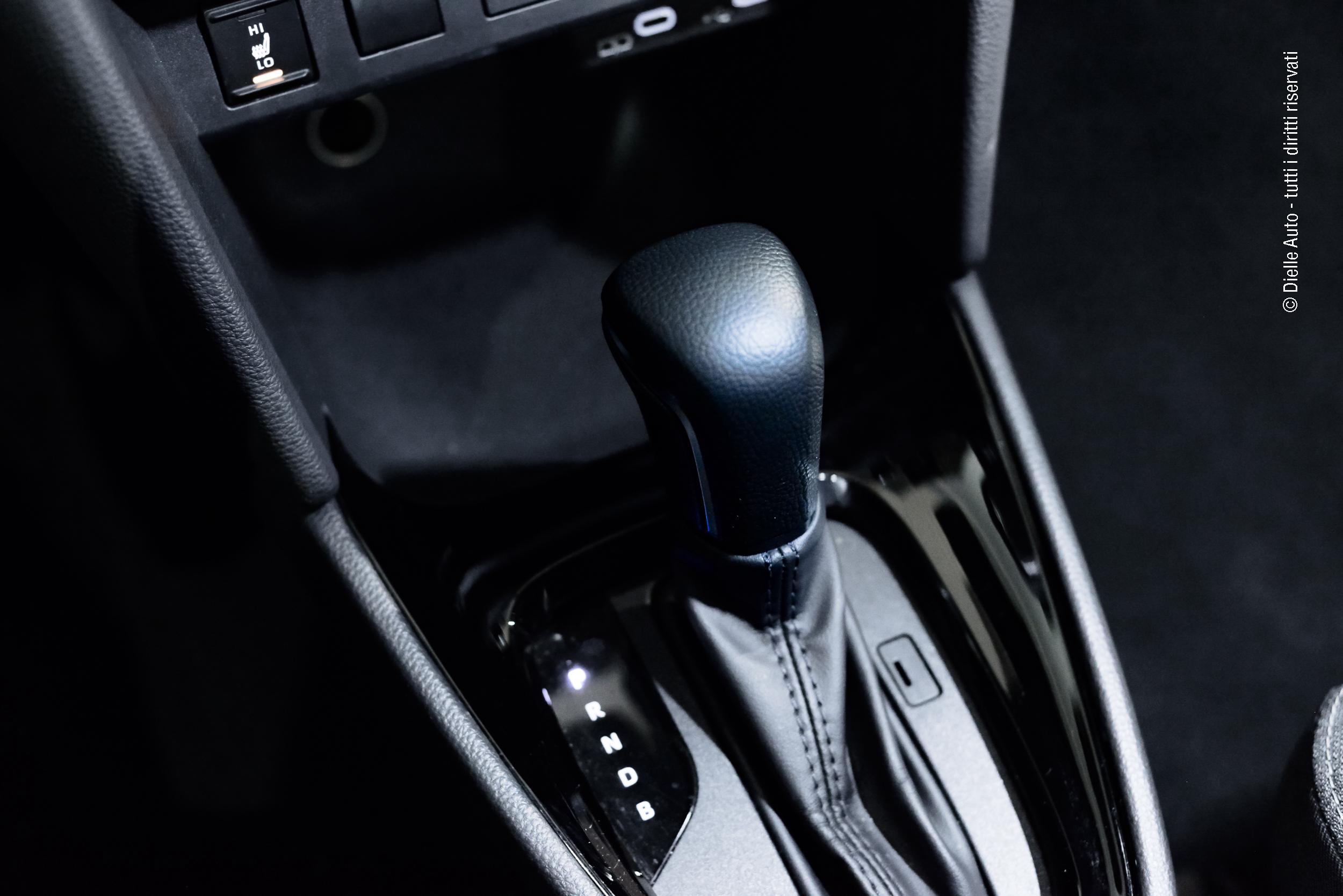 Toyota Yaris Cross 1.5 VVT-iE 130CV FWD HEV Style + Comfort Pack