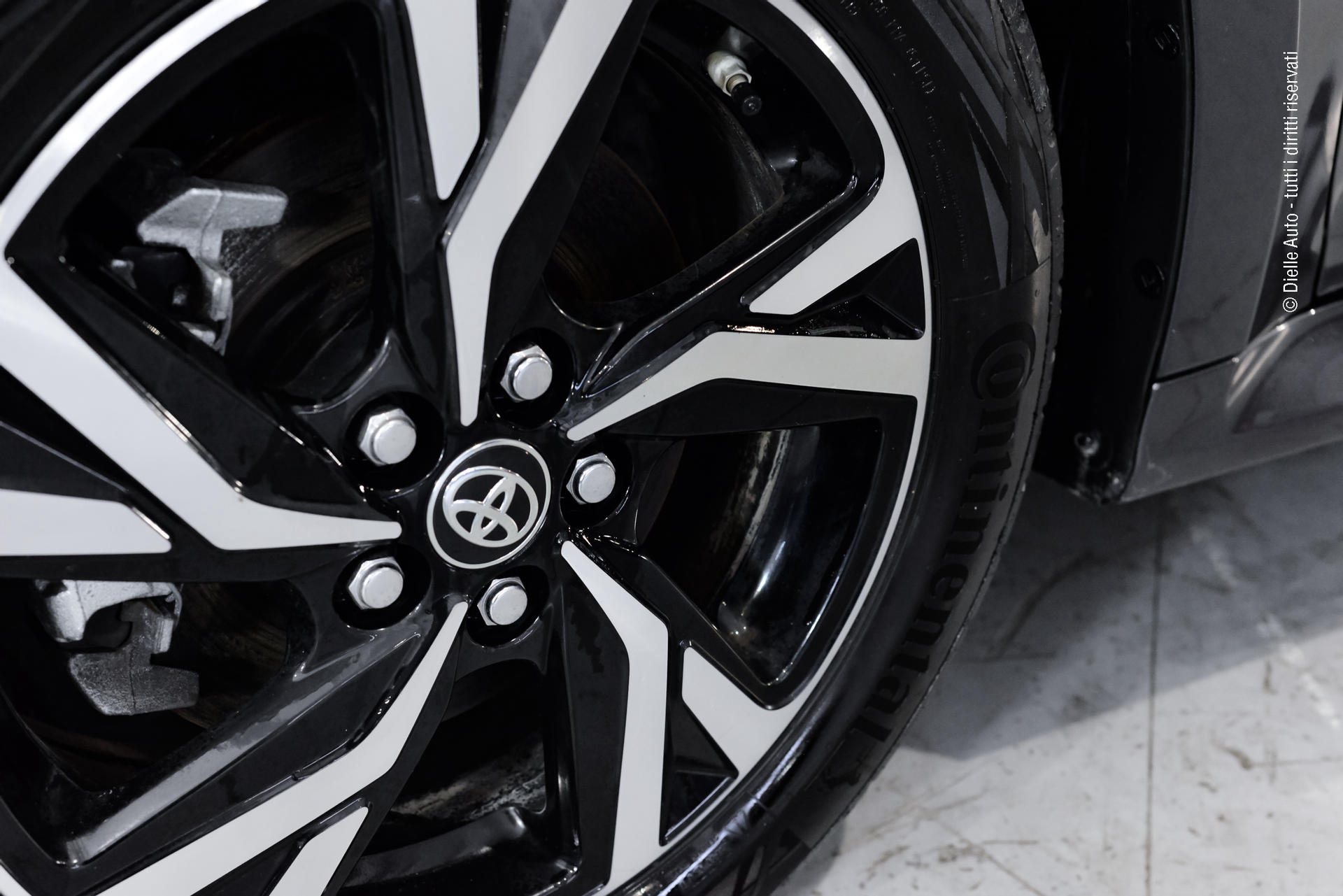 Toyota Yaris 1.5h Trend