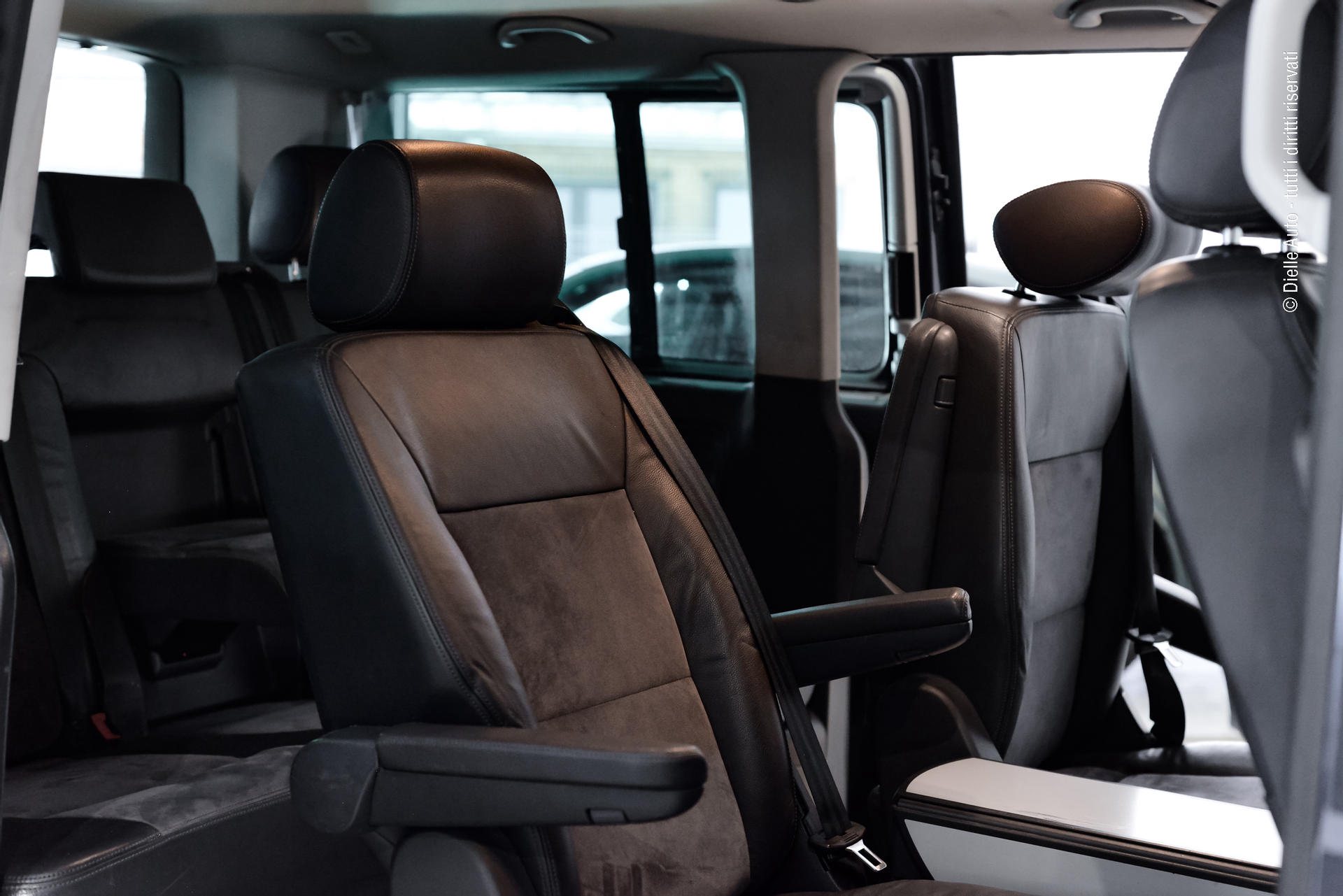 Volkswagen Multivan T5 2.0 tdi Highline 140cv