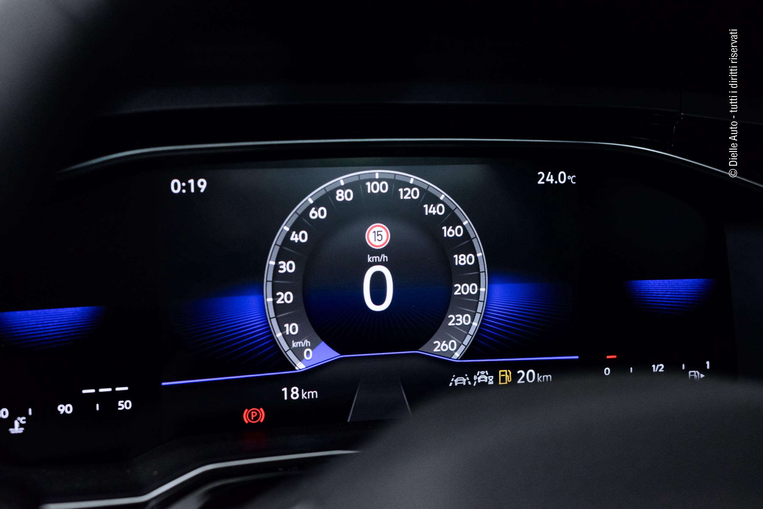 Volkswagen Polo 1.0 tsi R-Line Plus 95cv