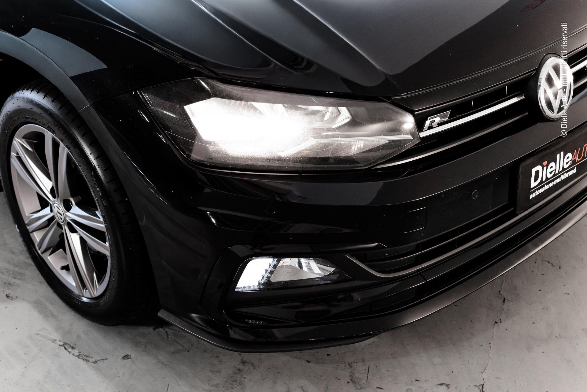 Volkswagen Polo 1.6 TDI 95 CV Comfortline + R-Line exterior pack