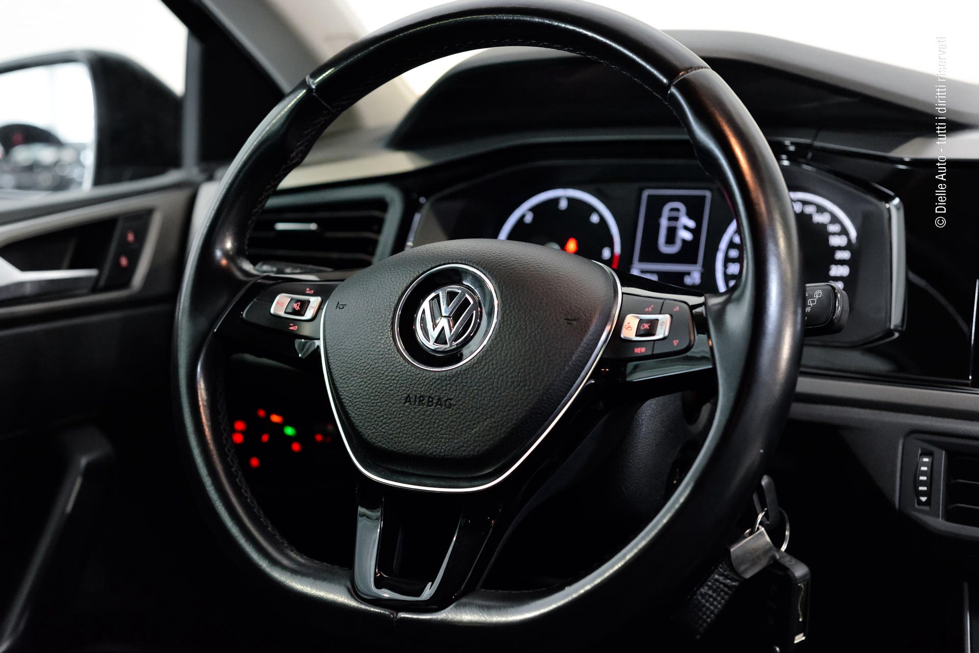 Volkswagen Polo 1.6 TDI 95 CV Comfortline + R-Line exterior pack