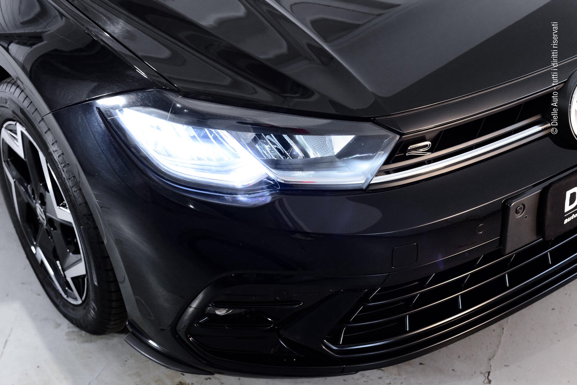 Volkswagen Polo 1.0 tsi R-Line 115cv dsg