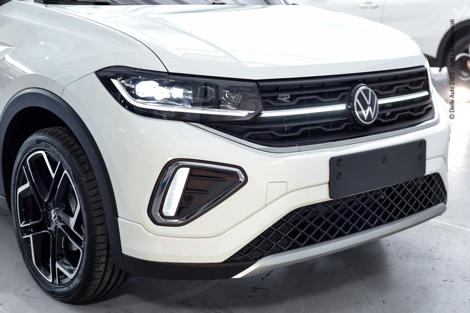 Volkswagen T-Cross 1.0 TSI 115CV MT Benzina R-Line Plus