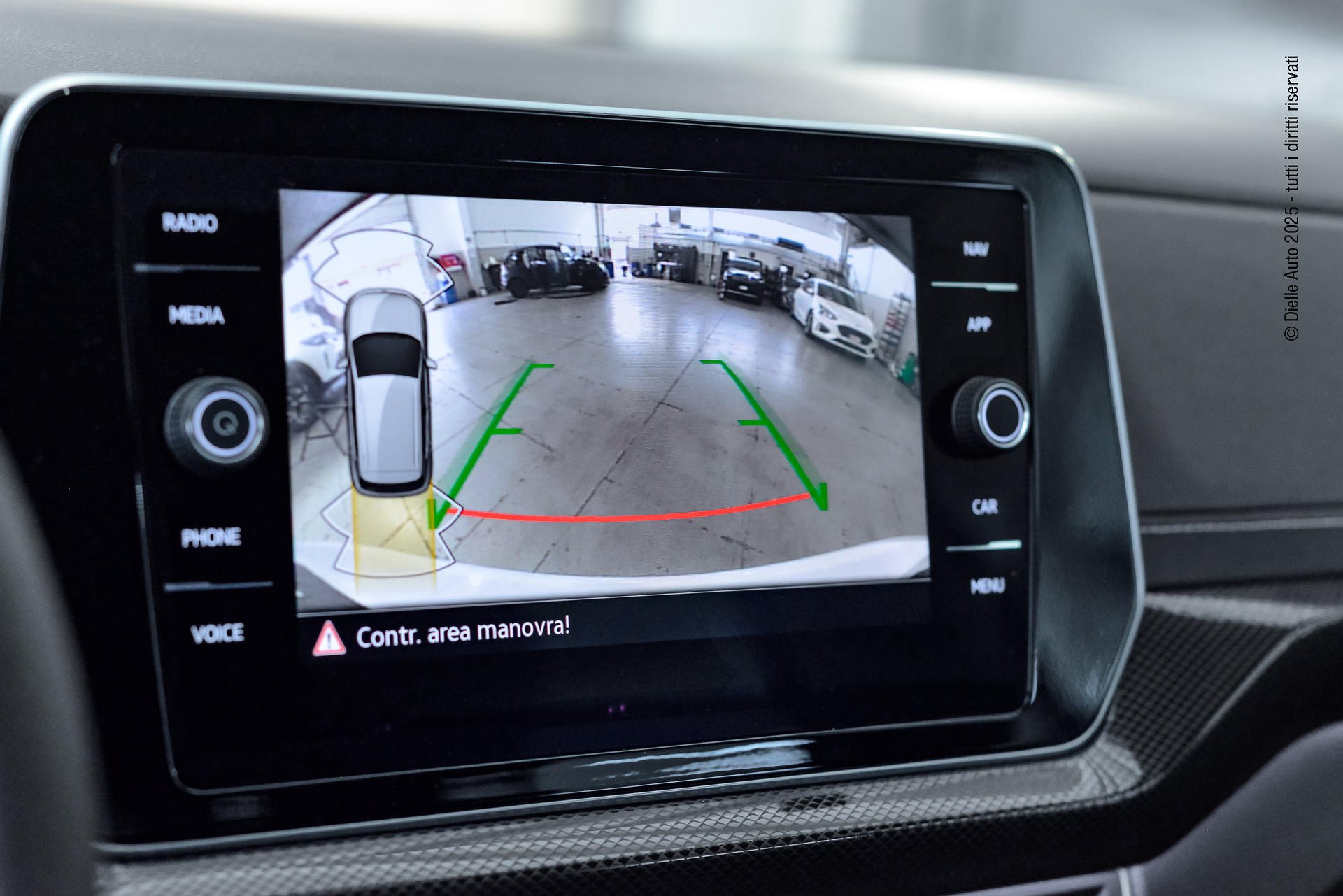 Volkswagen T-Cross 1.0 TSI 115CV MT Benzina R-Line Plus