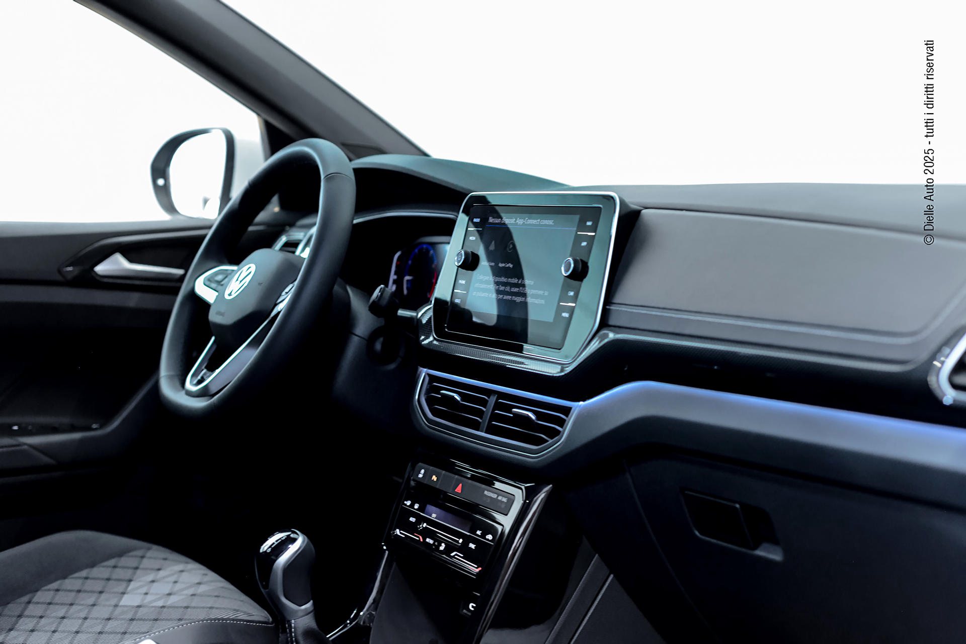 Volkswagen T-Cross 1.0 TSI 115CV MT Benzina R-Line Plus