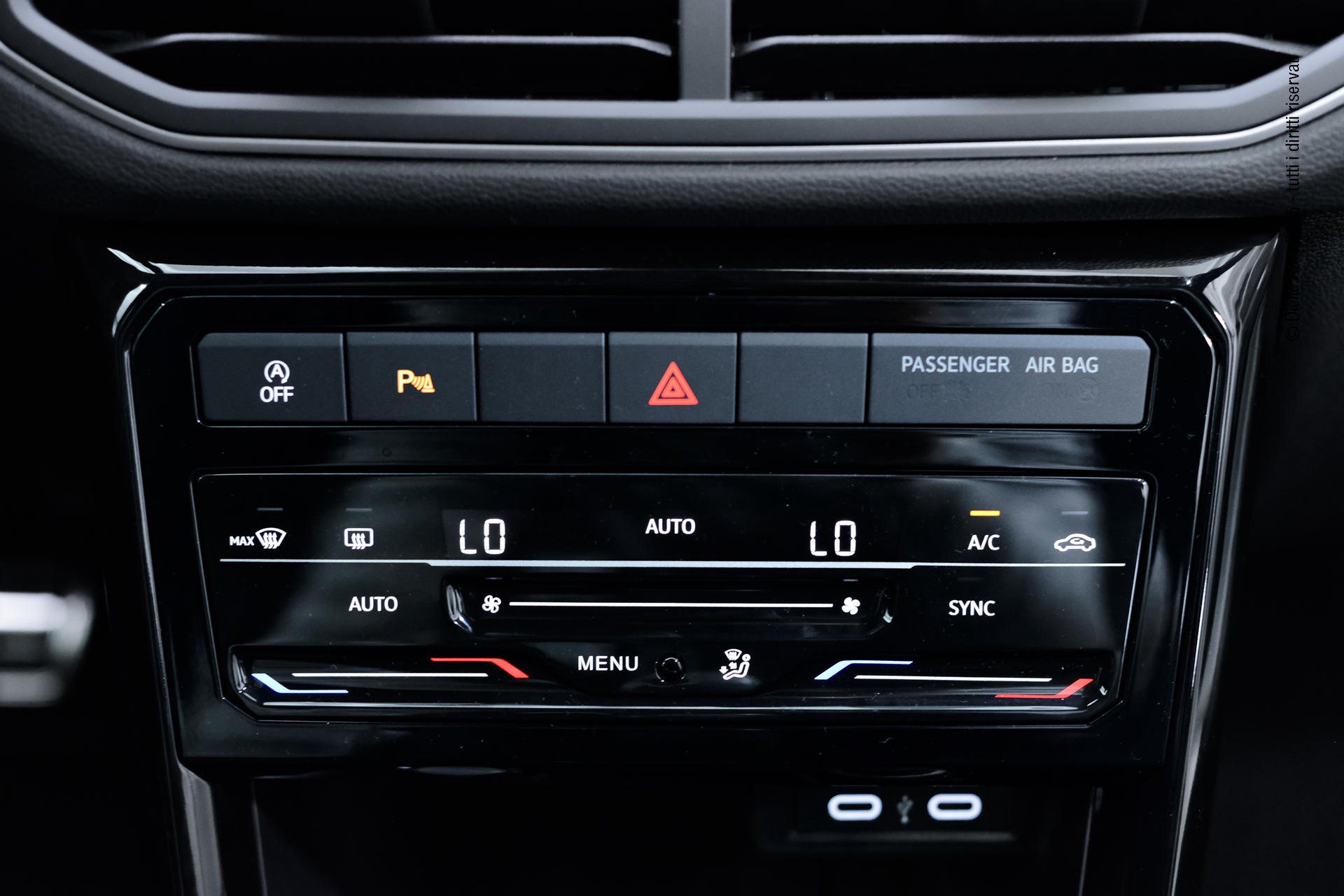 Volkswagen T-Cross 1.0 TSI 115CV MT Benzina R-Line Plus