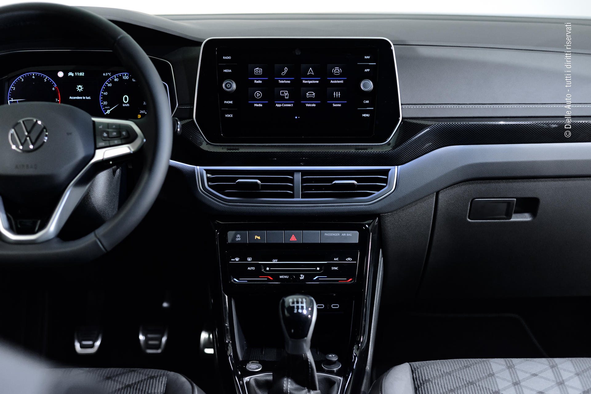 Volkswagen T-Cross 1.0 tsi R-Line Plus 115cv + pack tech